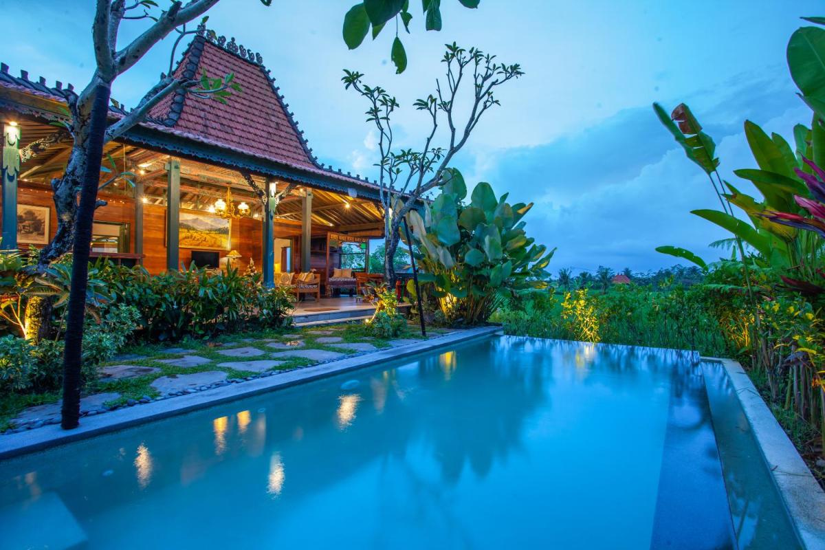 Arya Arkananta Resort & Spa - Housity
