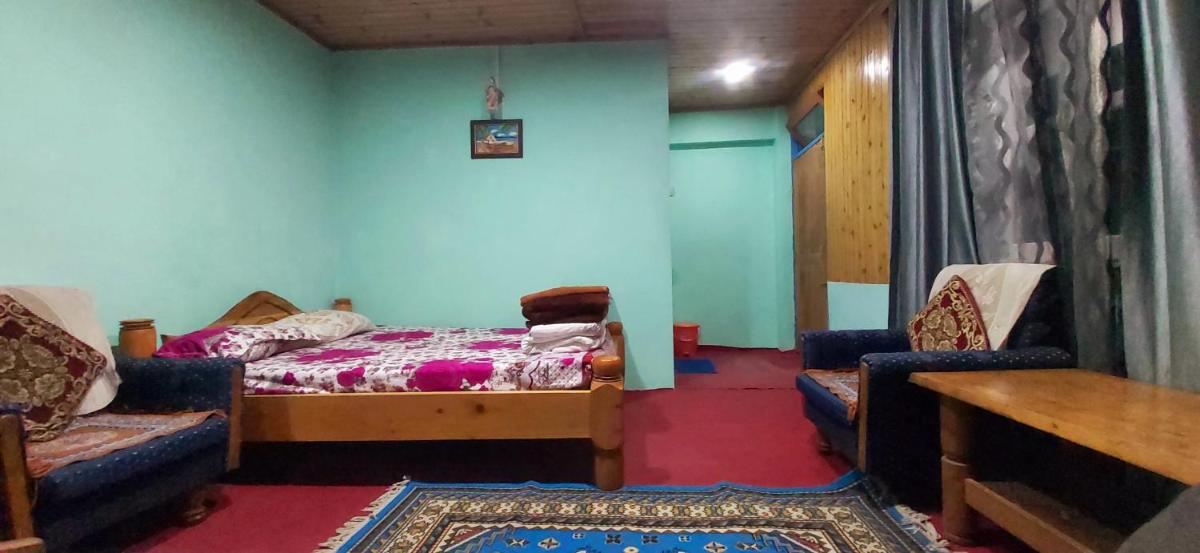 Theeng's Homestay - Housity