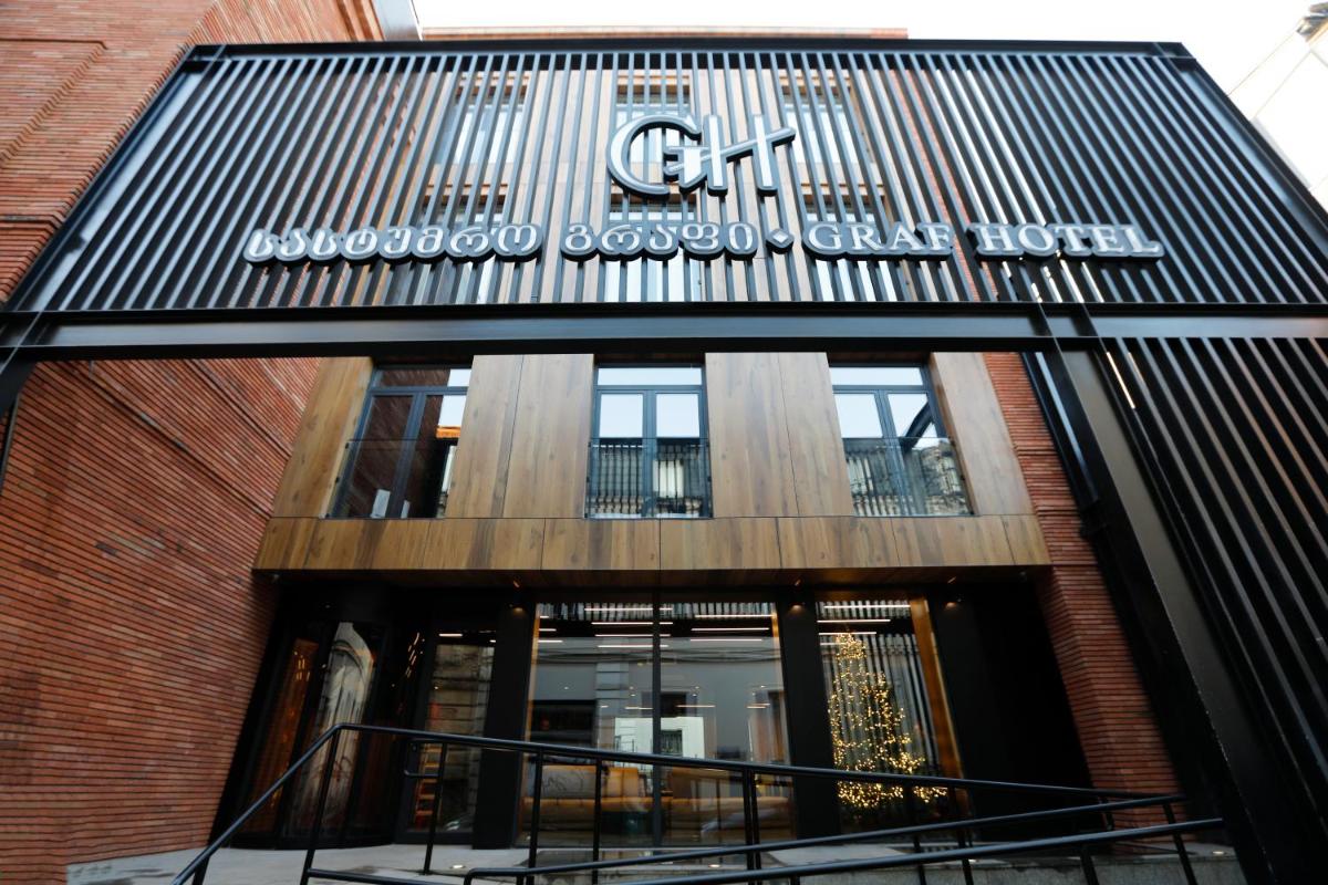 Graf Hotel - Housity