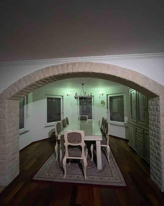 Peaceful house Velika Kladusa 1km from centre - Housity