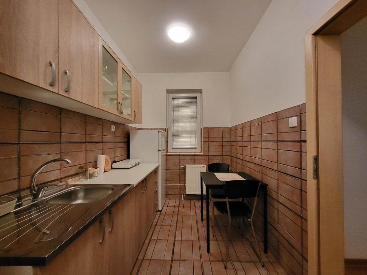 Apartman Kimi - Housity