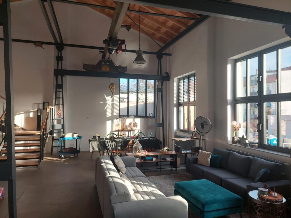 ElbQuartier Apartments Magdeburg 'Das Loft' - Housity