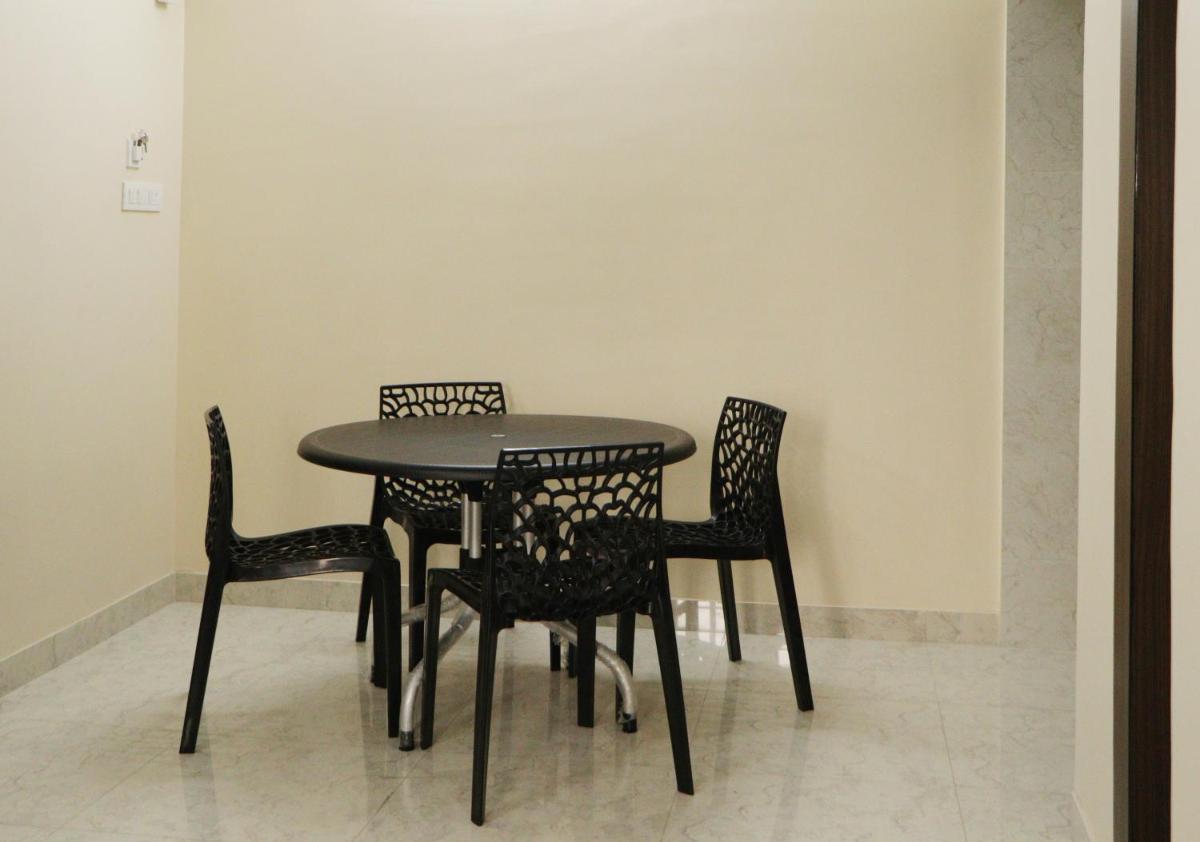 Radharani Apartment - Housity