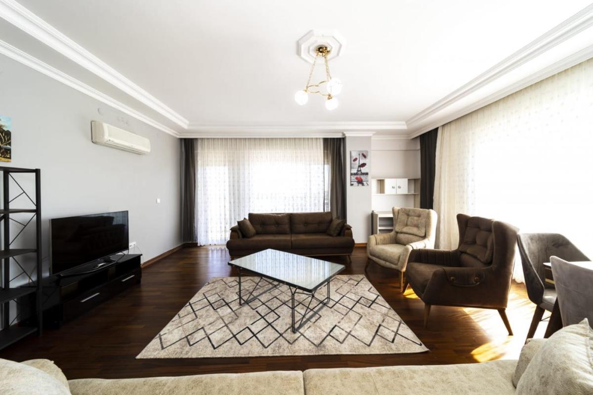 Suitetrails - Flat with Sea View 5 Min to Beach in Antalya