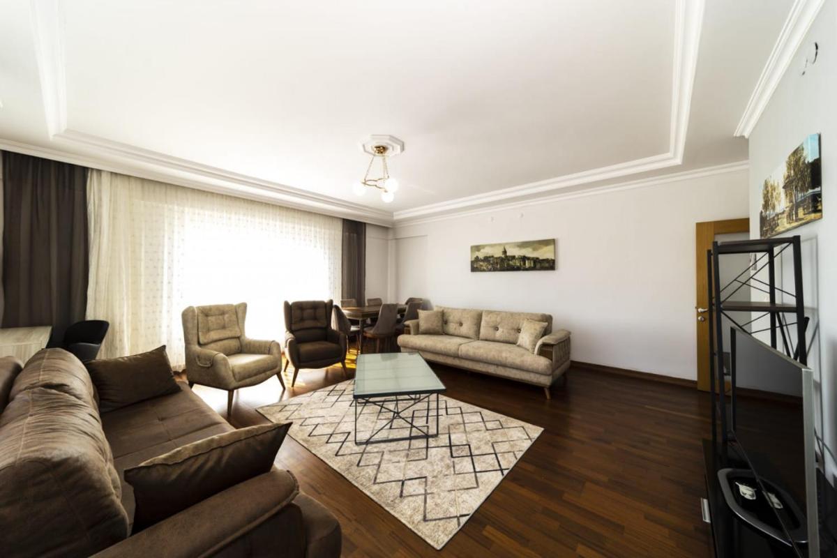 Suitetrails - Flat with Sea View 5 Min to Beach in Antalya