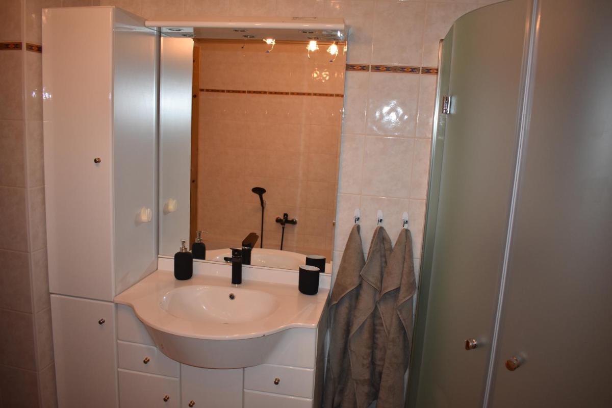 Apartments Sprung - Hizvo