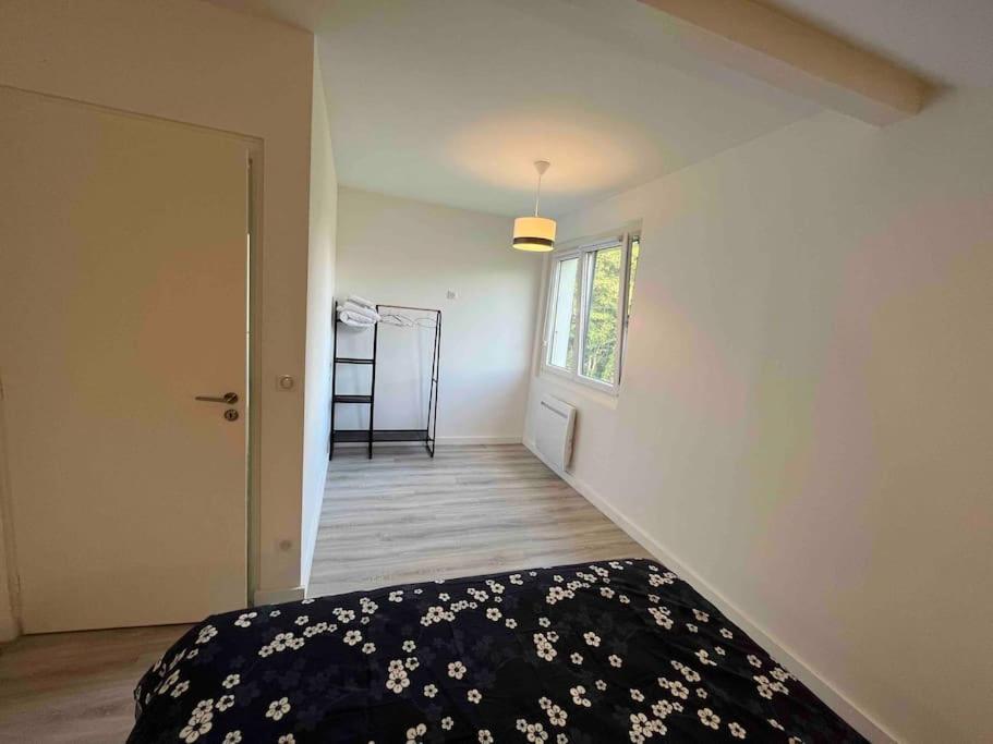 Le Cry Marmet - Housity