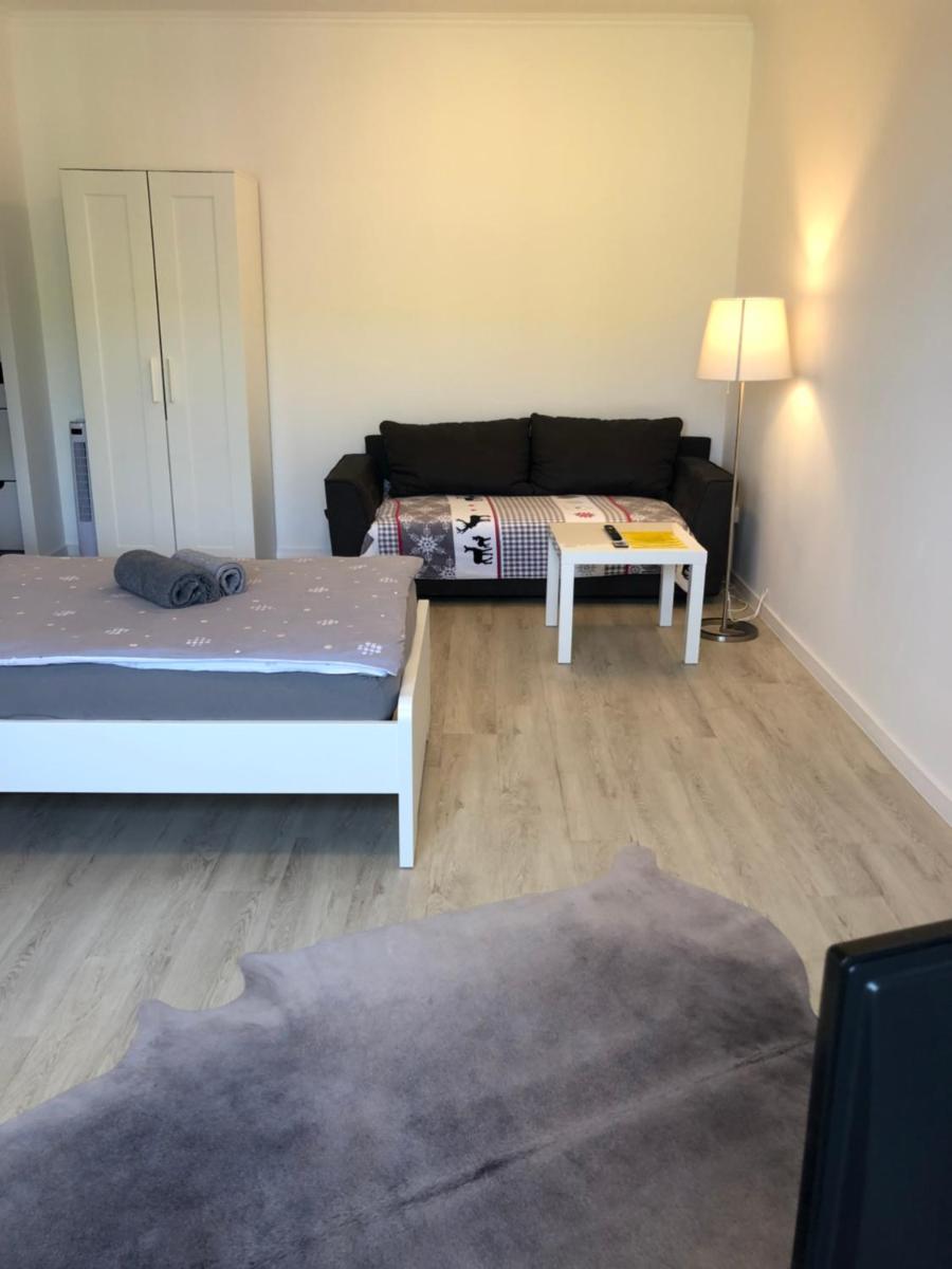 Apartment-Grünau - Hizvo