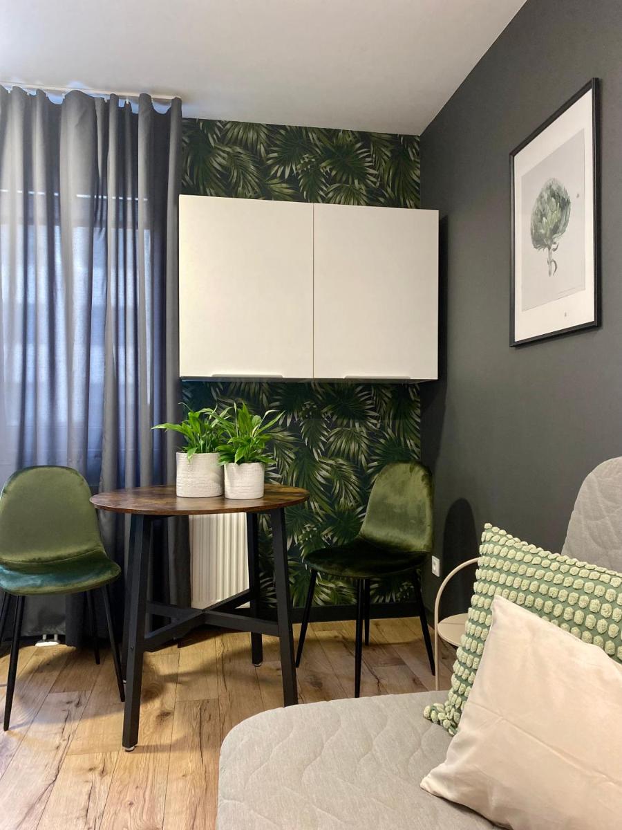 Enes Apartments Legnicka Street B - Housity