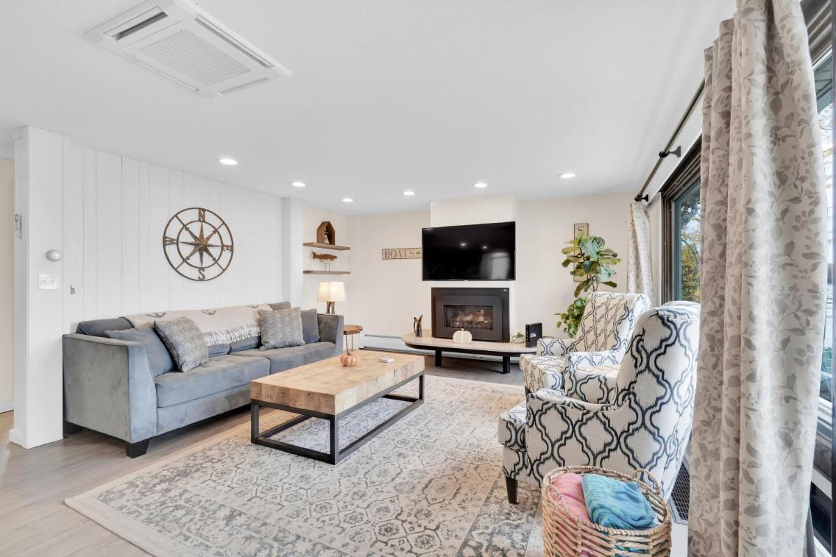 38 West Lake - Housity