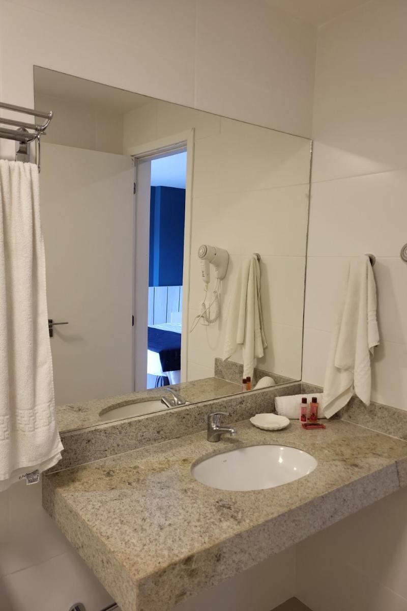 Flat luxo no Hotel em Cabo Frio - Housity