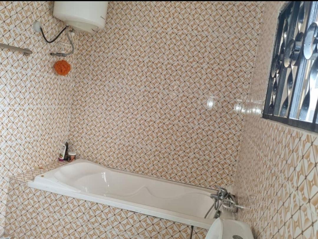 Aries Apartment - Housity