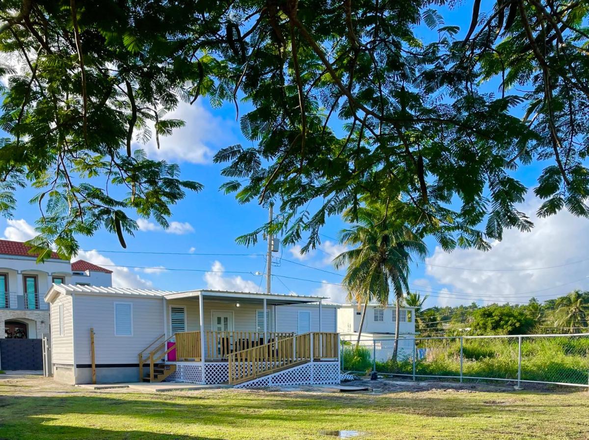 Casitas at Flambohio Beach Camp - Housity