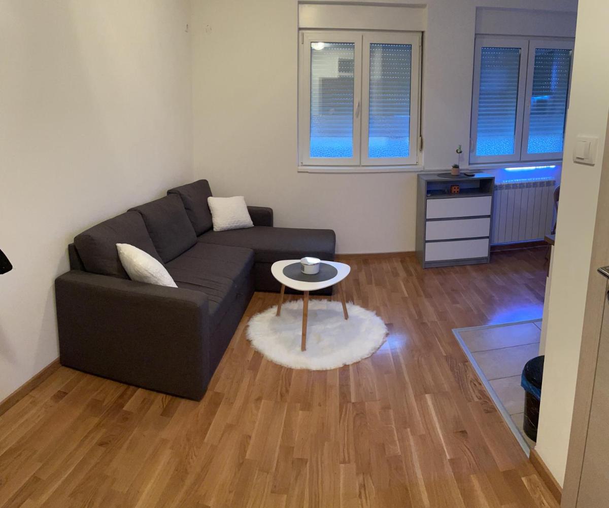 SkyApartman1 - Housity