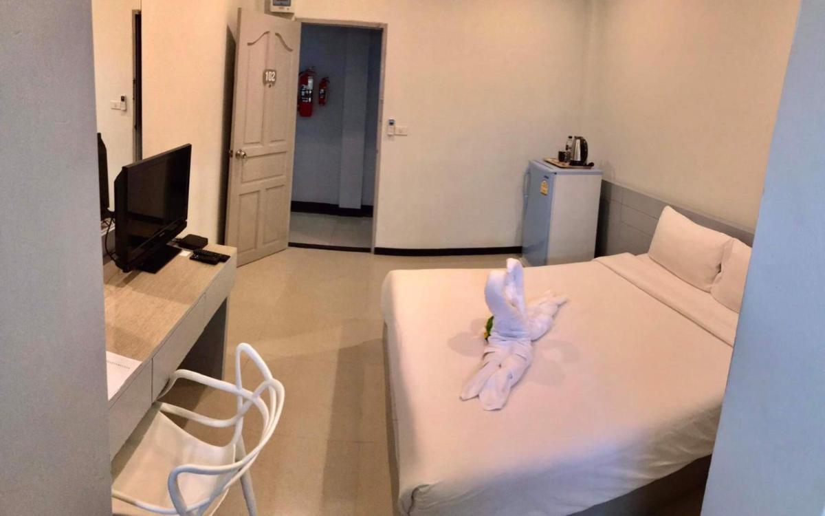 White Sand Phuket Residence - Housity