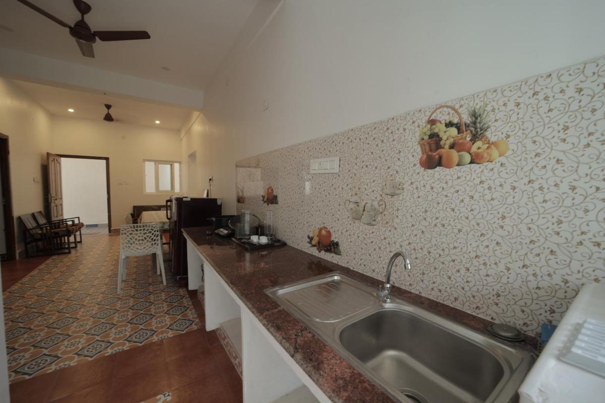 Le Pondy Home Stay - Hizvo