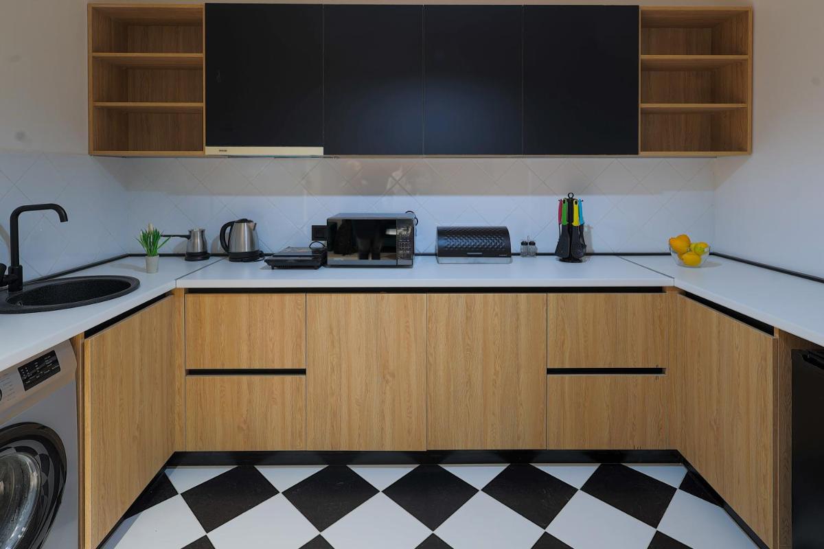 Welcome Republic Square Apartments - Hizvo