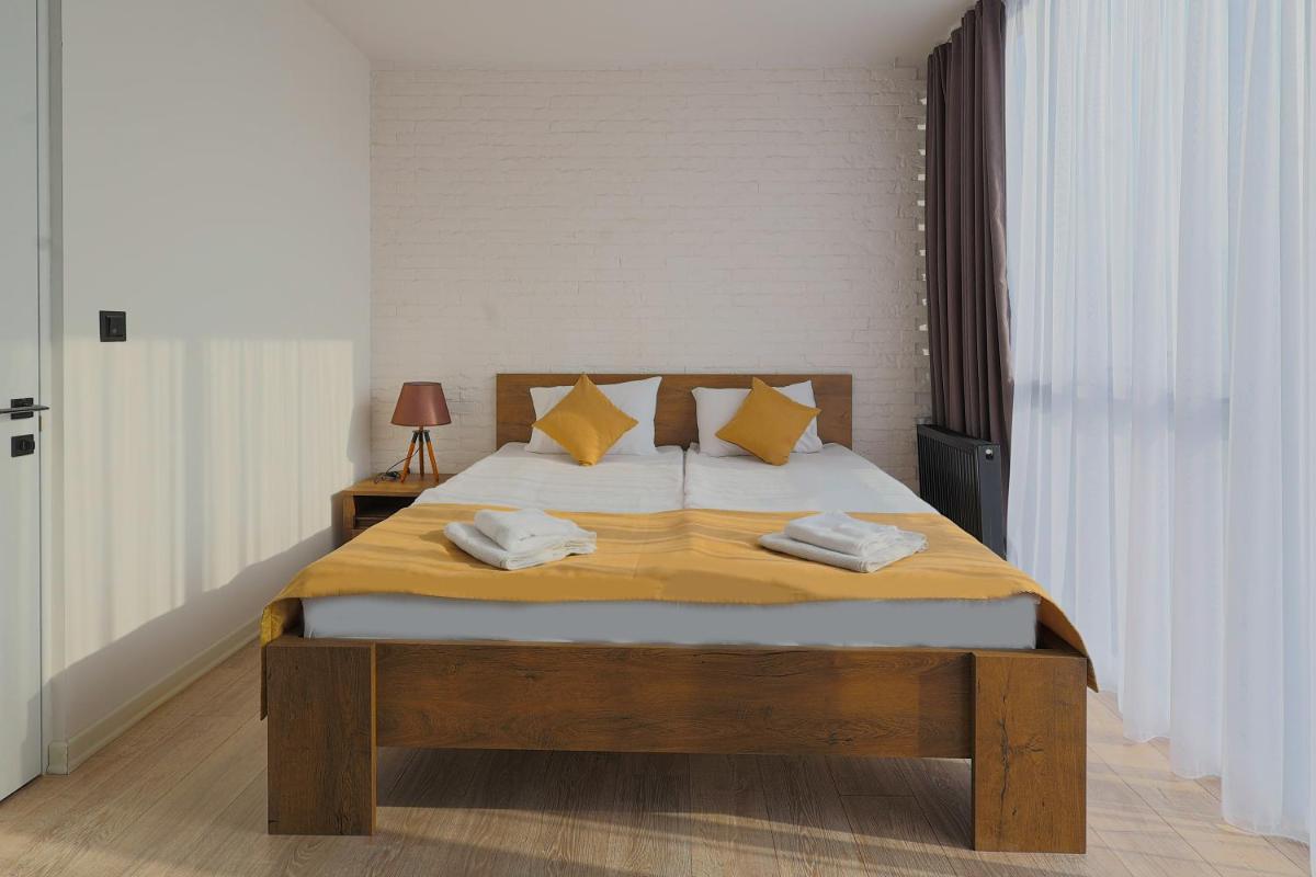 Welcome Republic Square Apartments - Hizvo