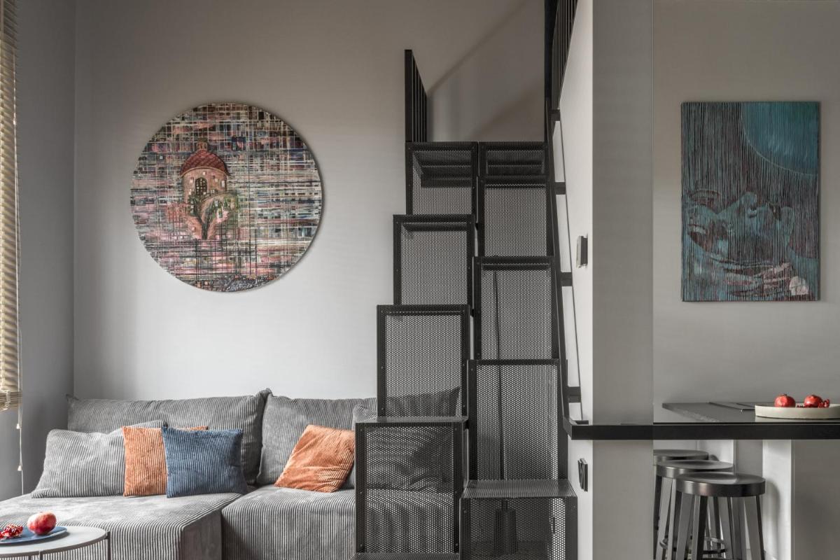 Suitetrails - IVIS House Modern Apt in Vilnius Old Town w balcony