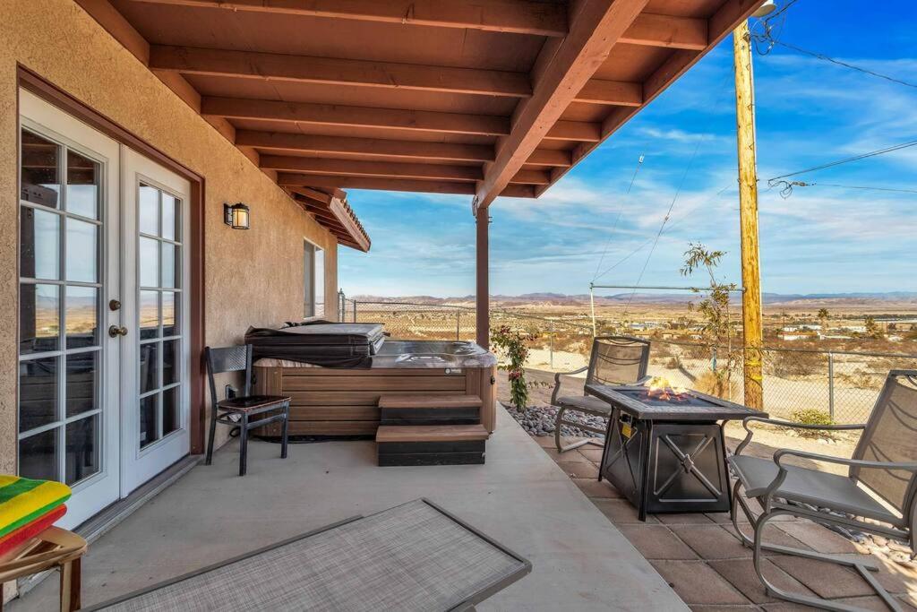 Great View House Hot Tub Fire Pit - Housity