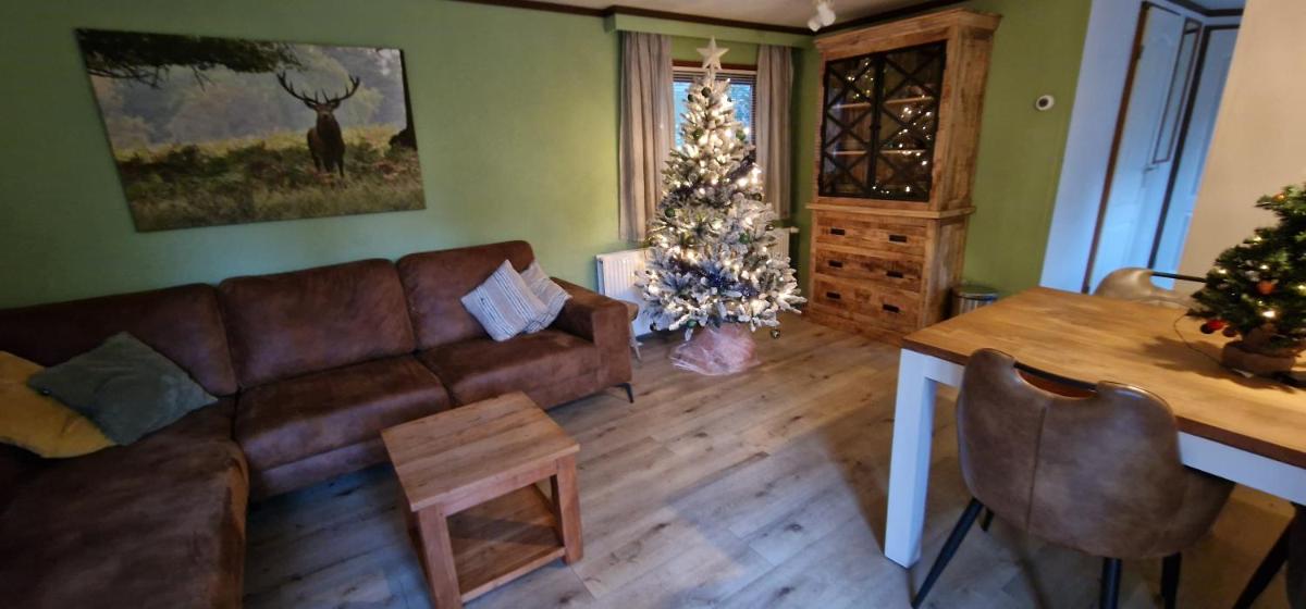 Gezellig chalet Doornspijk o11 - Recreation Only - Housity