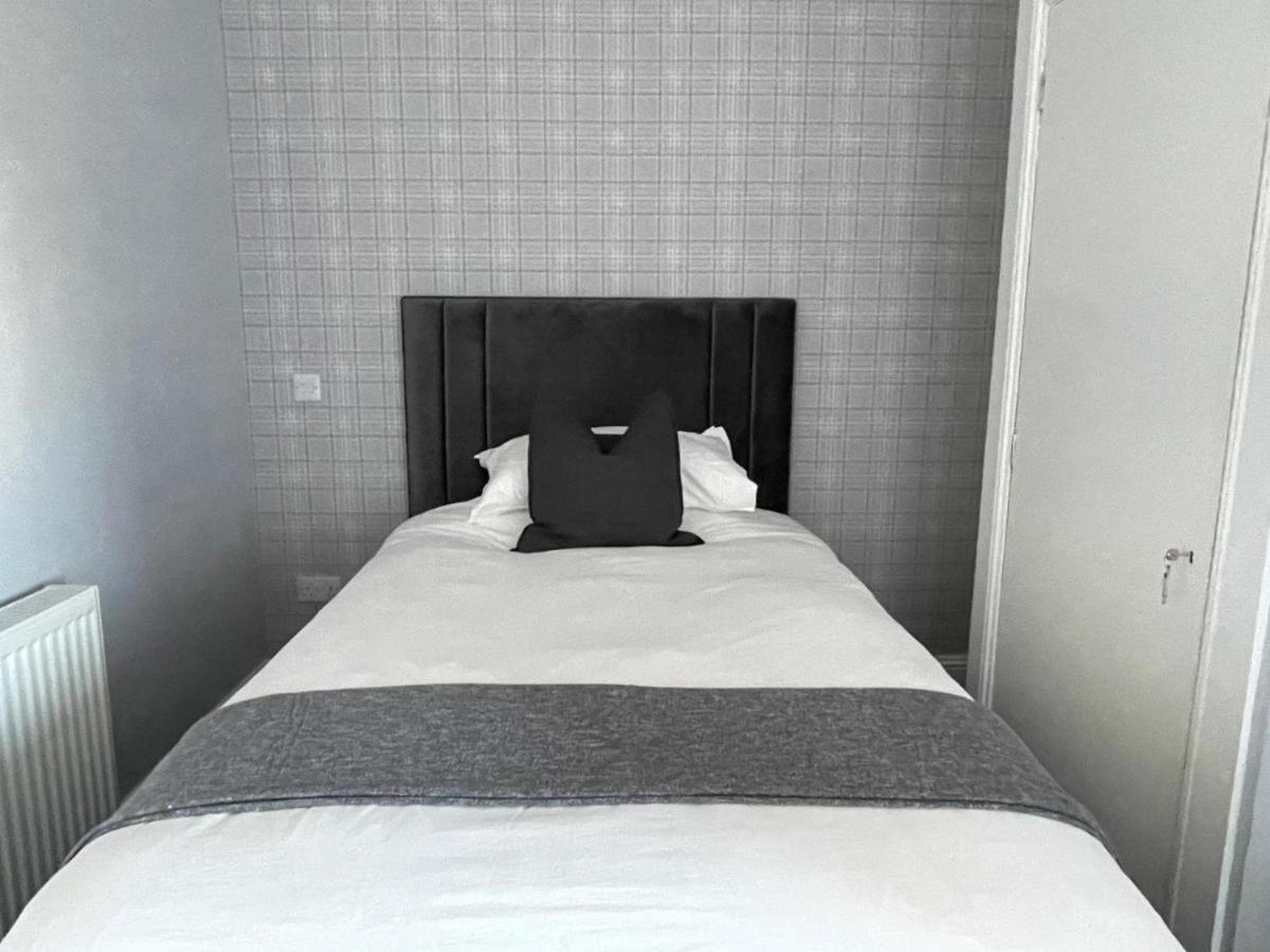 The Lugton Rooms - Housity