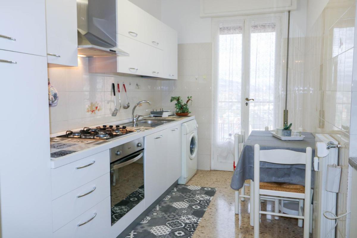 H11 [Arma Vista Mare Panoramica] - Housity