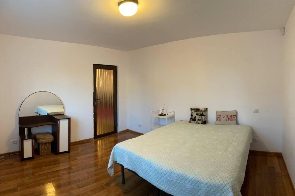 Casa Miroslava - Housity