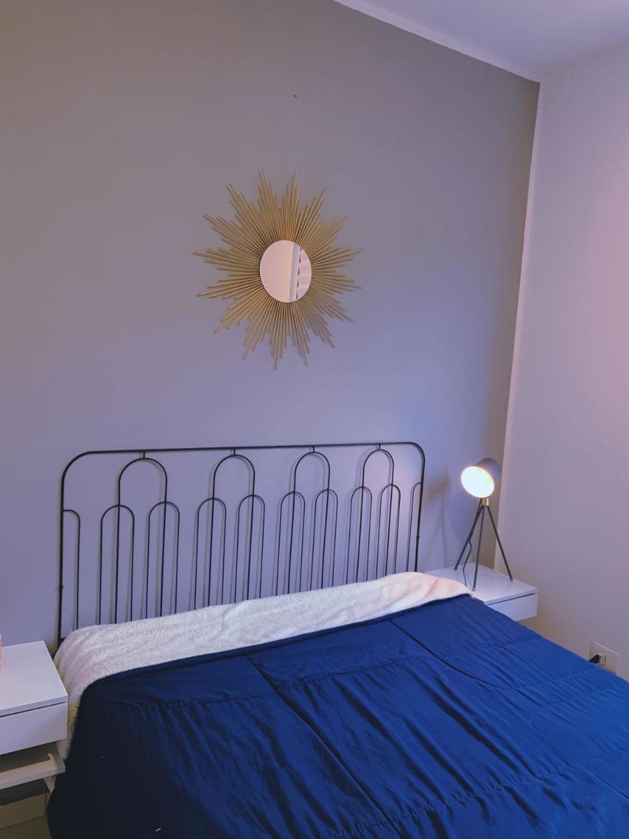 Apartamento Moderno, 2 qts e Garagem Coberta - Housity