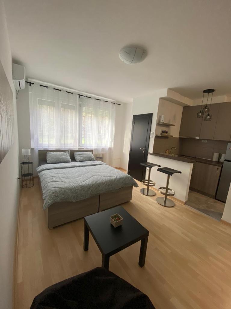 Vist 1 apartment - Housity