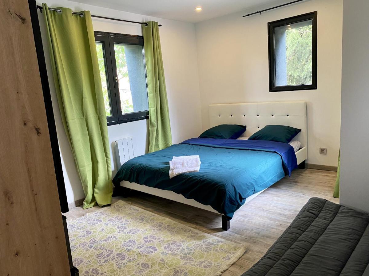 Suitetrails - Maison de 2 chambres avec jardin clos et wifi a Montmorency