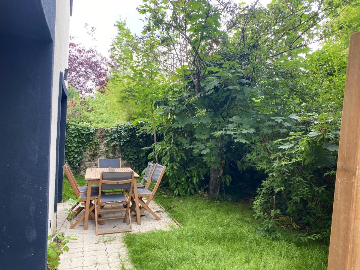 Suitetrails - Maison de 2 chambres avec jardin clos et wifi a Montmorency