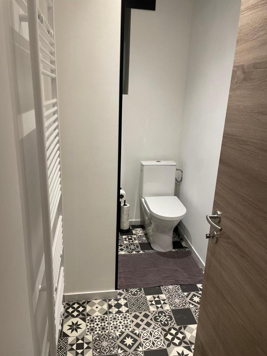 Room of Tournai 4 - Housity