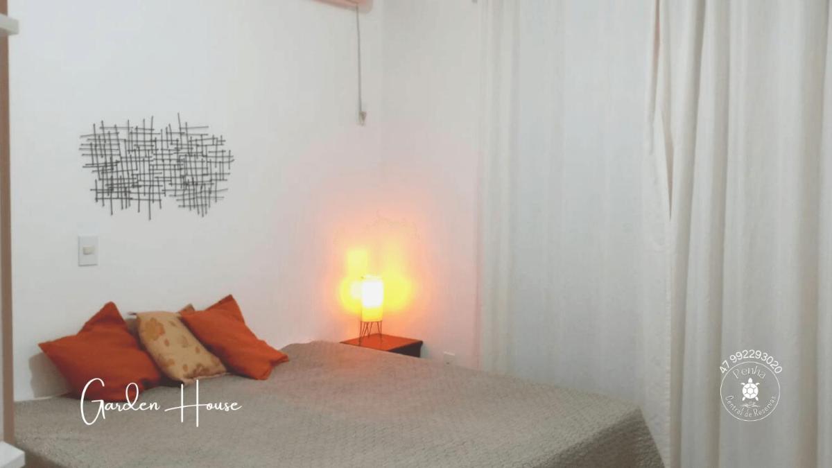 Suitetrails - Casa de Praia | Garden House - Praia da Armação - Ampla e Confortável, Beto Carrero, Penha,SC
