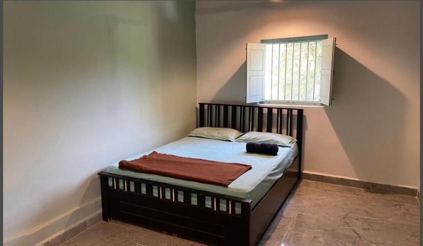 Corner House Anegundi Hampi - Housity