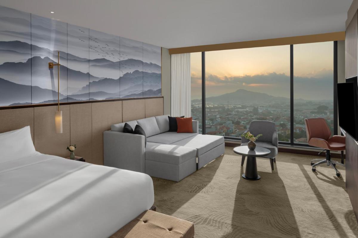 Crowne Plaza Vinh Yen City Centre, an IHG Hotel - Housity