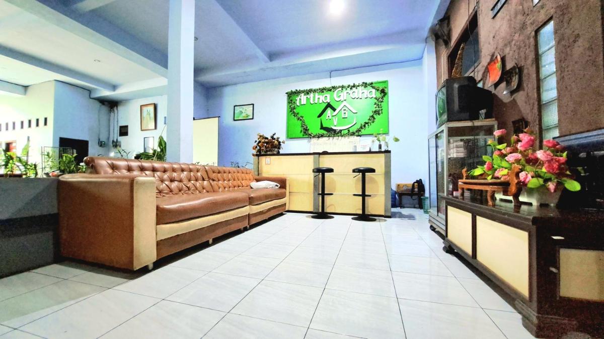 Suitetrails - Artha Graha Homestay