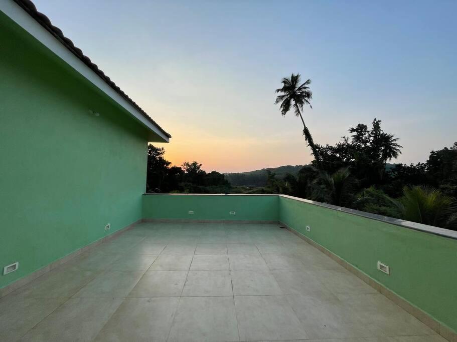 Riverscape Villa - Housity