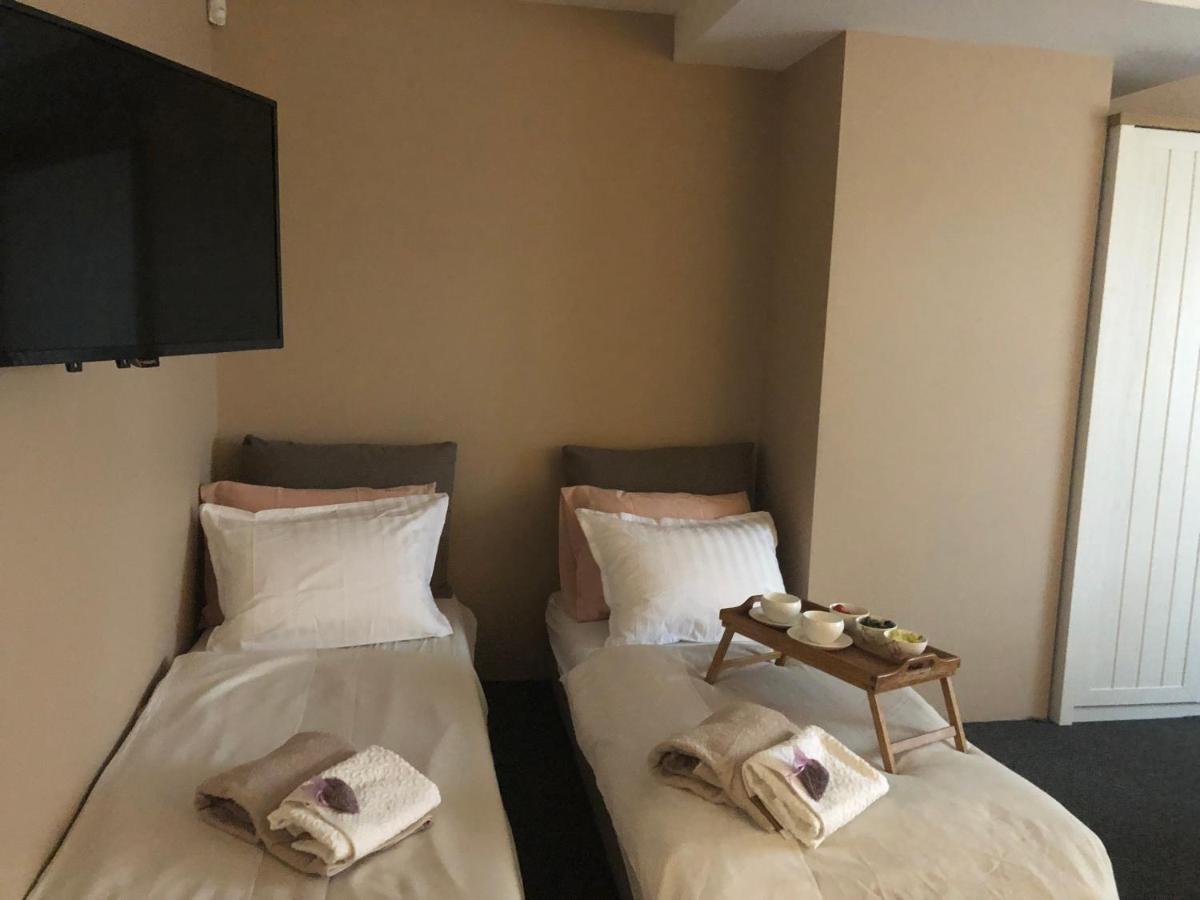 Lavender Suite - Housity
