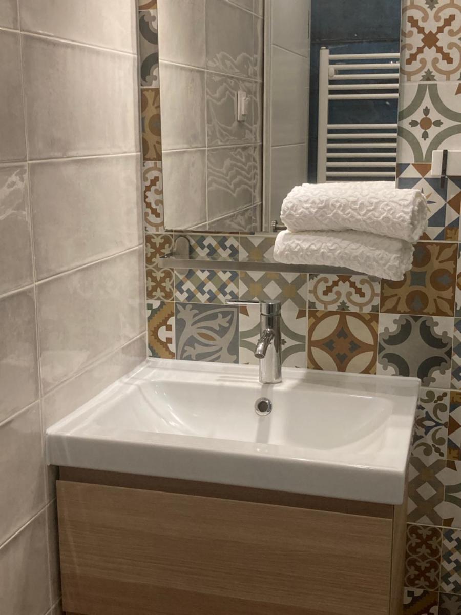 Lavender Suite - Housity
