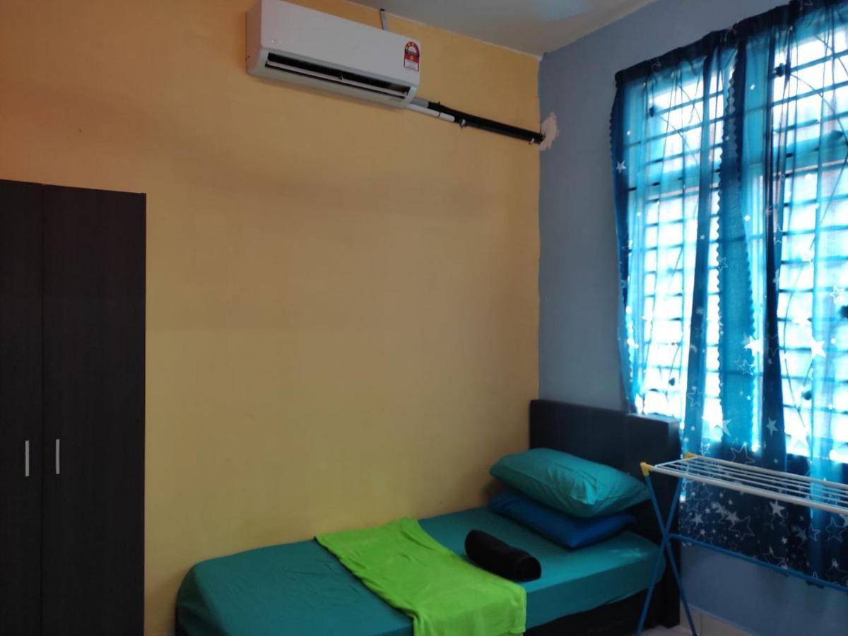 Ruzimas Desaru Homestay - Housity