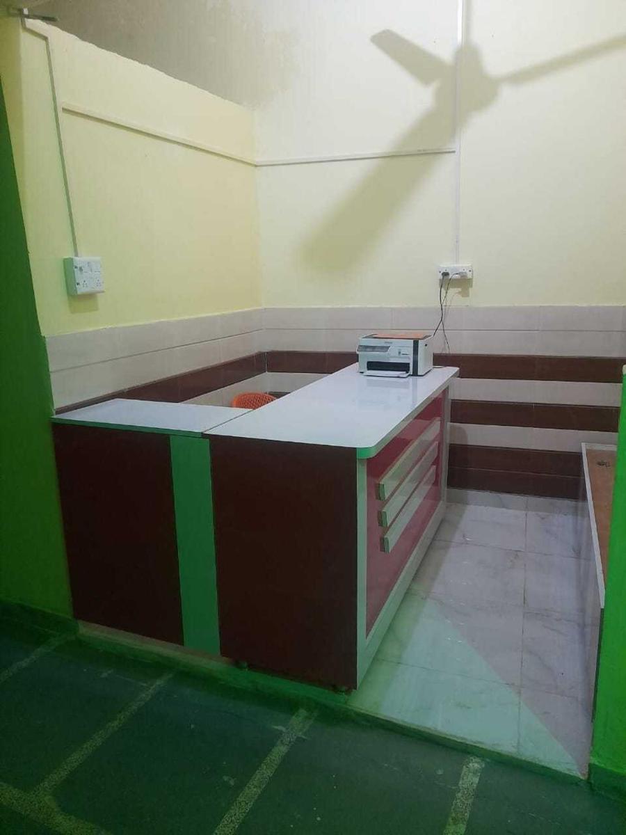 OYO Hotel Signature Inn - Housity