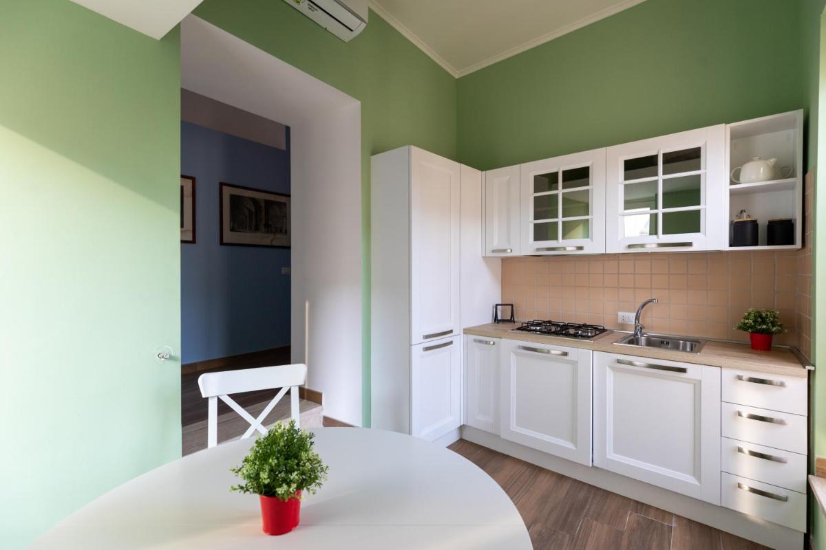 Palazzo del Principe Di Sangro 3 bedrooms & Terrace! - Hizvo