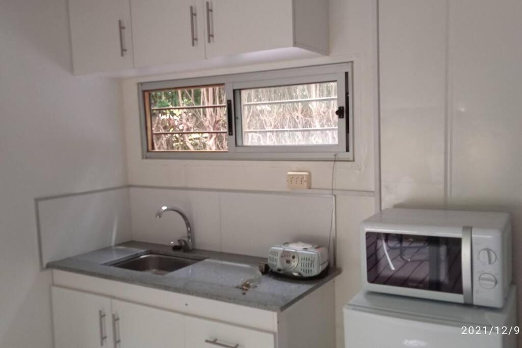 Monoambiente con jardín a una cuadra de la playa - Housity