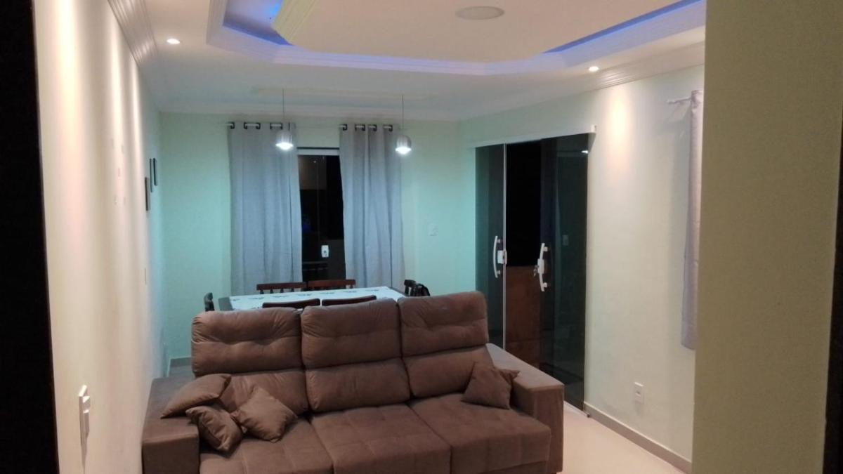 Casa e área Gourmet. Cardoso Moreira-RJ - Housity