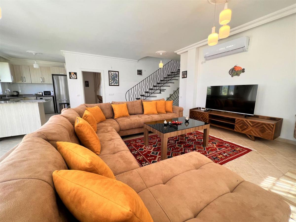 Dazzling Villa with Private Pool in Alanya - Housity