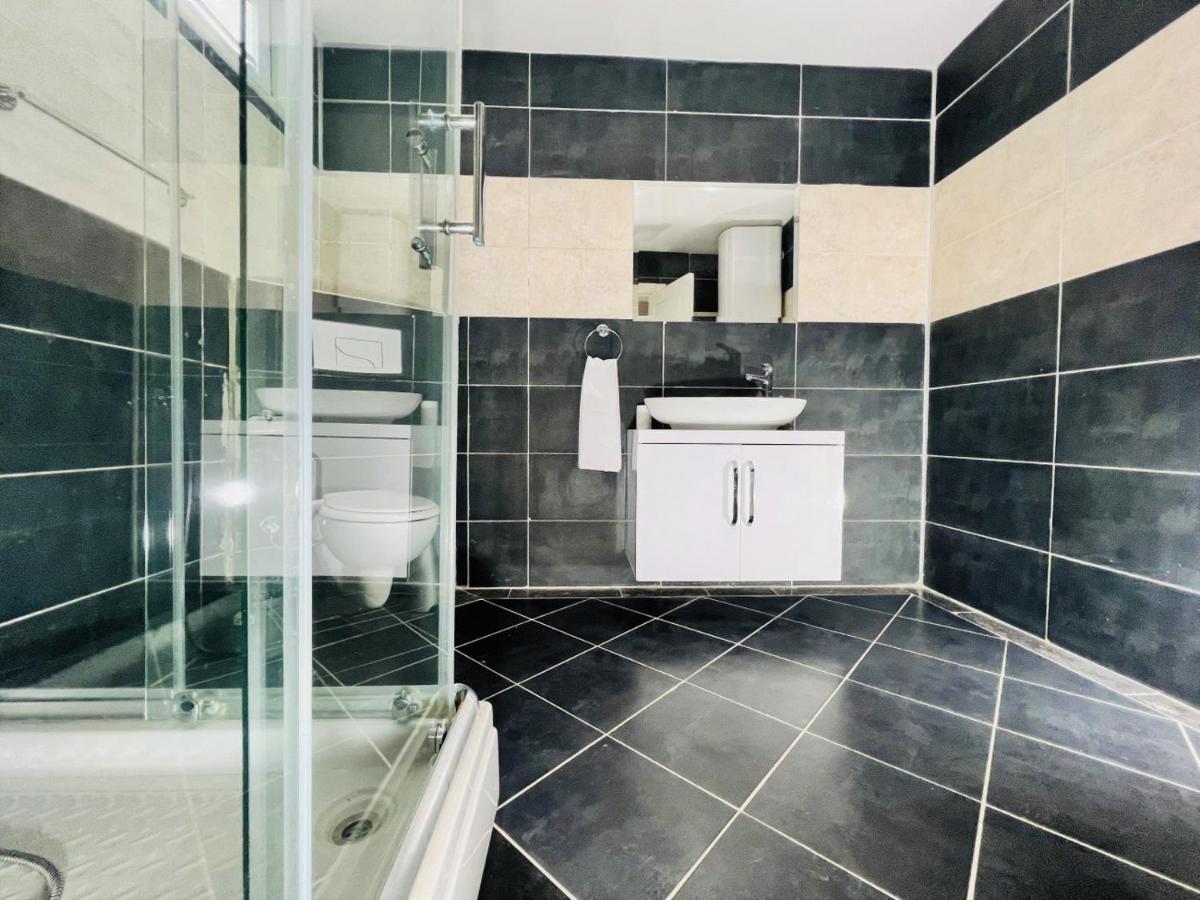 Dazzling Villa with Private Pool in Alanya - Housity