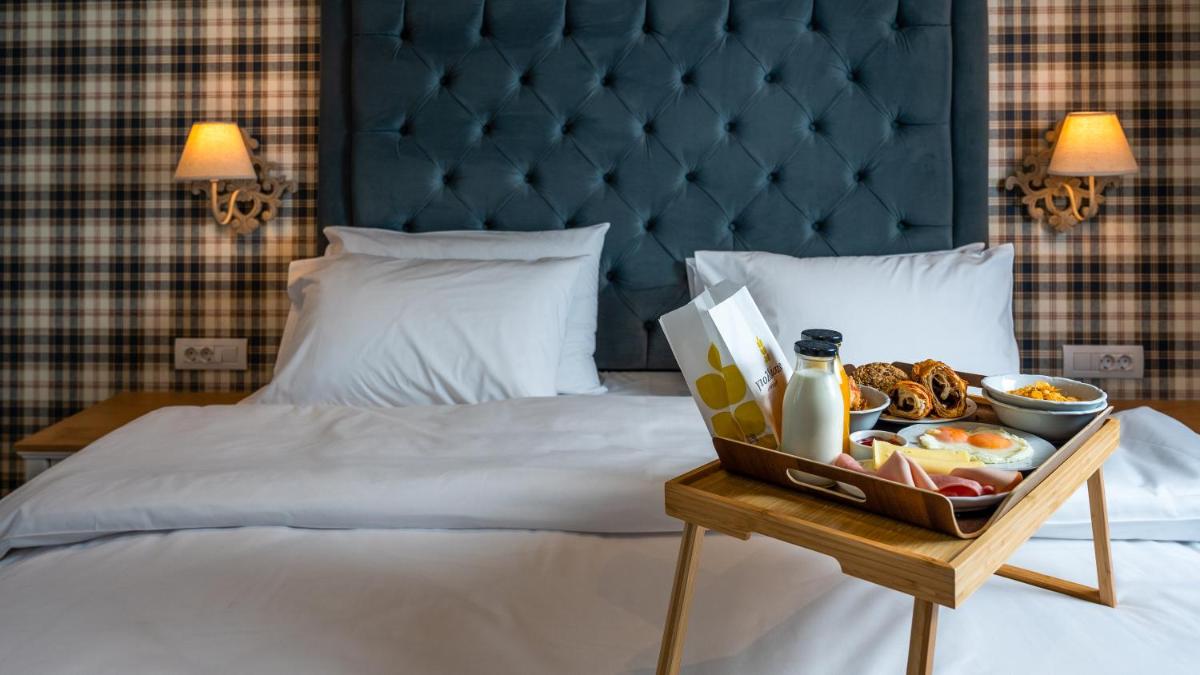 Brettania Hotel - Housity