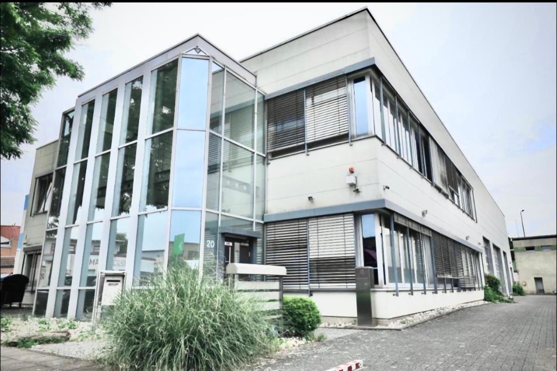 Möbliertes Zimmer zu vermieten - Housity