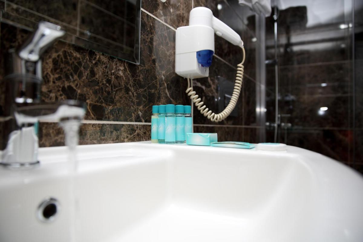 Hotel Mavi Deniz - Housity